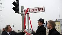 Primátor Gdańska Pawel Adamowicz otevřel třídu Václava Havla v pátek 23. 12. 2011.