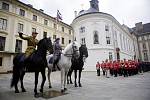 Hradní stráž oslavila 26. června na Pražském hradě Den ozbrojených sil.