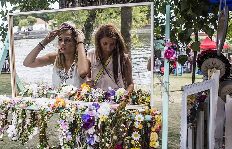 Dyzajn market festival probíhal 1. srpna na pražském Střeleckém ostrově.