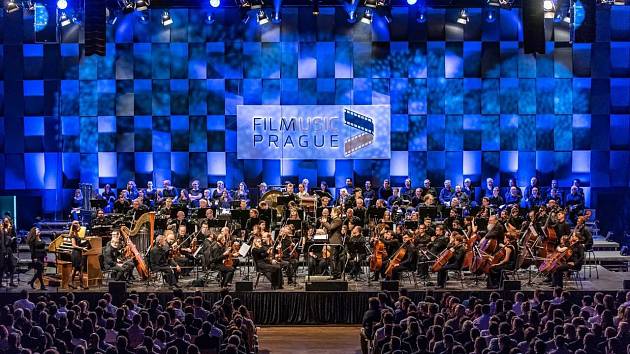 Hosty festivalu Film Music Prague, který se v Praze uskuteční od 1. do 4. února 2019, budou členové kapely Survive.