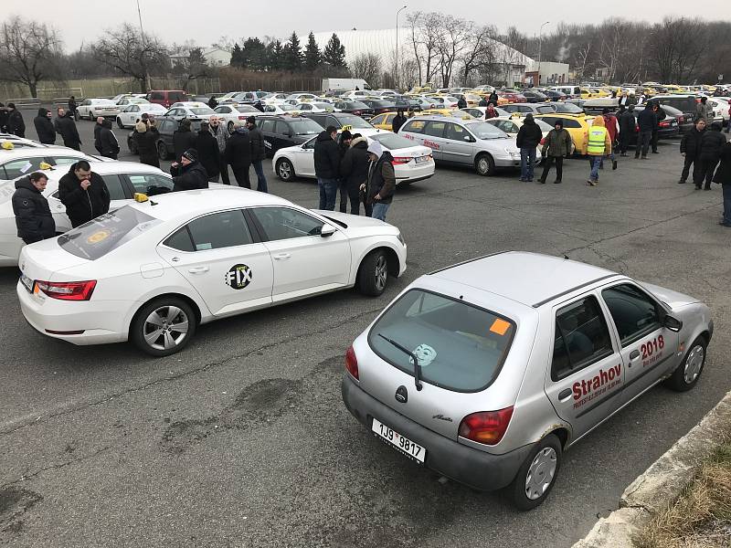 Protest taxikářů v Praze 8. února