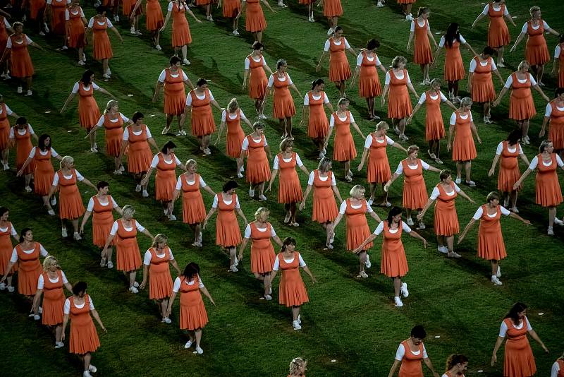 První program hromadných skladeb v rámci XVI. všesokolského sletu proběhl 5. července 2018 pražské Eden Aréně.