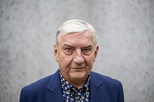 Miroslav Donutil slaví sedmdesátiny.