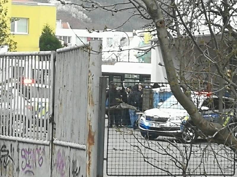 Útok na učitele na Středním odborném učilišti v ulici Ohradní