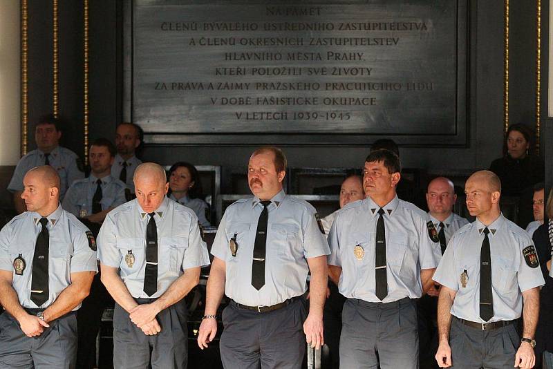 Předávání ocenění příslušníkům pražské městské policie proběhlo 12. ledna v Brožíkově sále Staroměstké radnici.