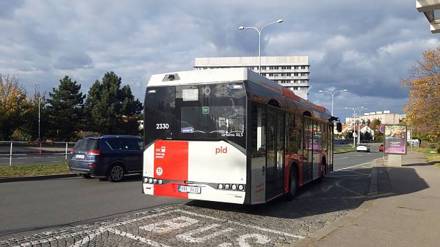 Nové barevné schéma vozidel Pražské integrované dopravy.