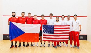 Čeští squashisté na světovém šampionátu.