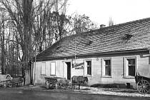 Restaurace u Labutě. Historie této krčské restaurace sahá až do 14. století.