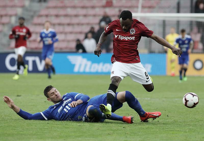 Zápas fotbalové Fortuna ligy  AC Sparta Praha - FC Baník Ostrava na Letné 4.května.