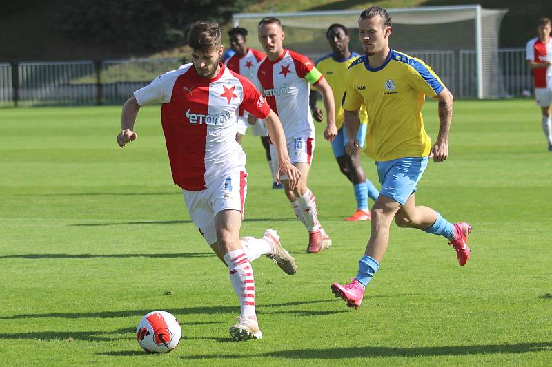 Rezerva Slavie vyhrála předehrávku 30. kola na hřišti rakovnického SK 2:0.