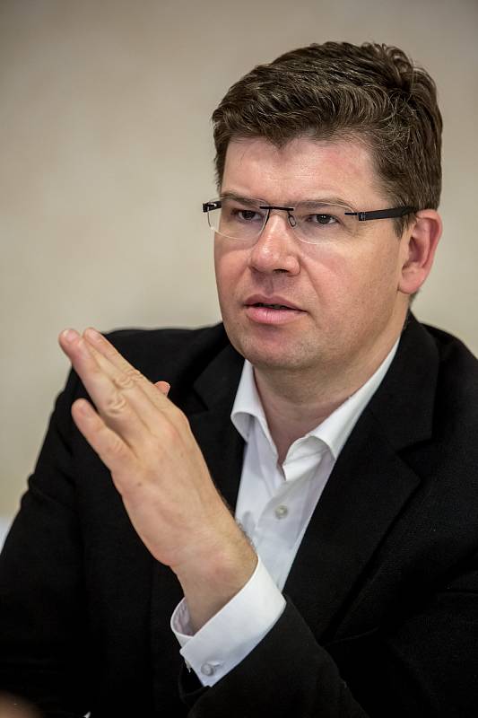 Předseda TOP 09 Jiří Pospíšil poskytl 28. května v Praze rozhovor Deníku.