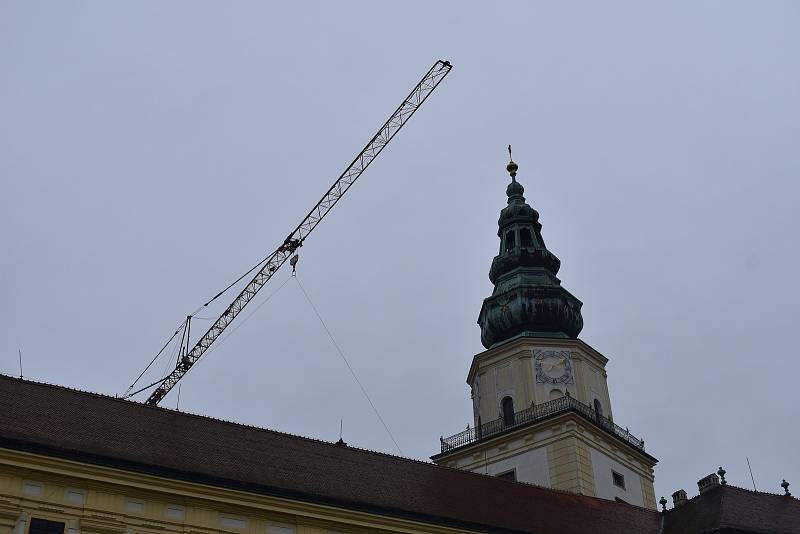 Opravy Arcibiskupského zámku v Kroměříži.
