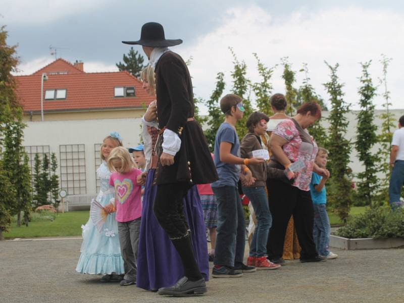 O víkendu se v Květné zahradě v Kroměříži uskutečnil druhý roční festivalu barokní kultury Hortus Magicus.