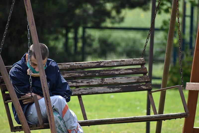 Koncert Standy Hložka v Domově pro osoby se zdravotním postižením Barborka v Kroměříži.