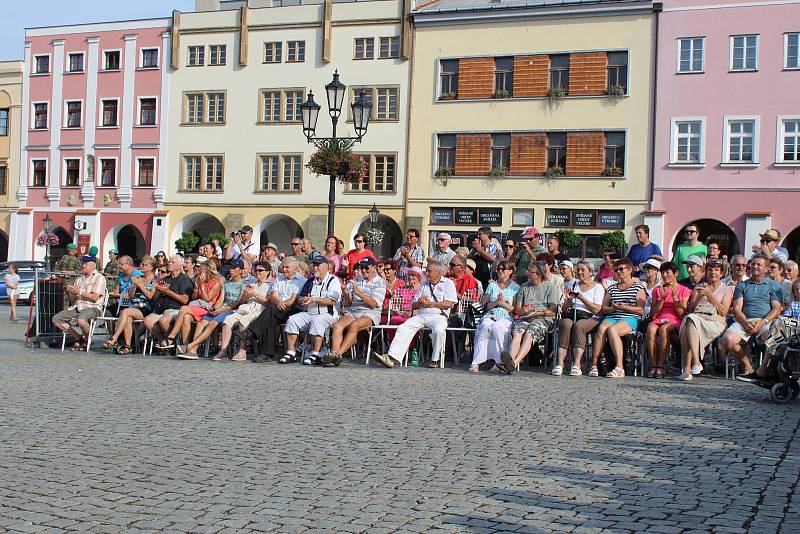 Mezinárodní festival vojenských hudeb na Velkém náměstí v Kroměříži 2019