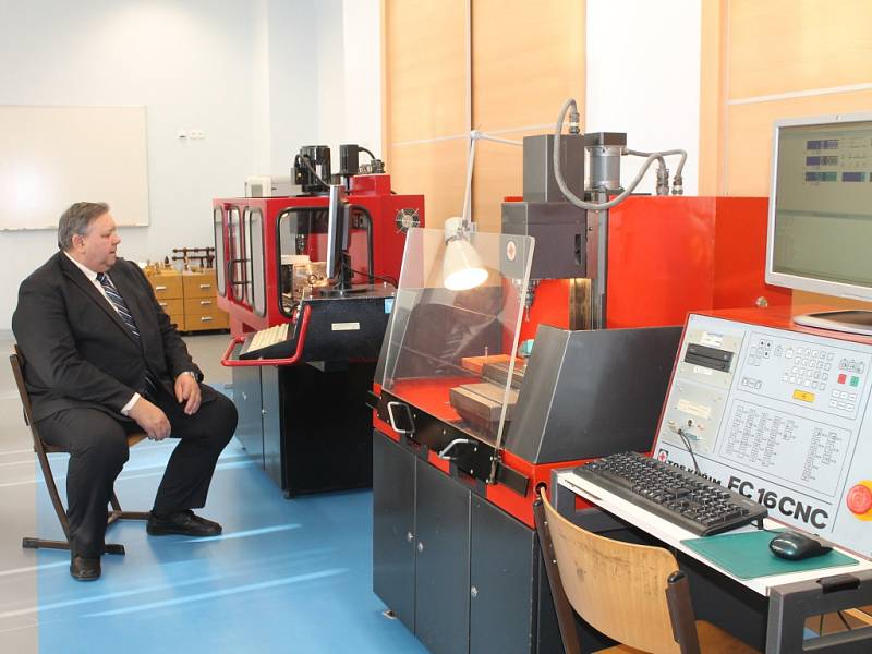 Centrum odborné přípravy technické otevřelo moderní strojírenské centrum za více než deset milionů korun.
