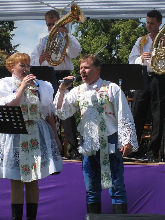 Festival dechových hudeb ve Zdounkách.