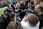Návštěva prezidenta Miloše Zemana. Návštěva firmy TON a setkání s občany Bystřice pod Hostýnem.