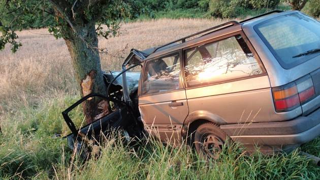 Nehoda dvou osobních automobilů u Kostelan. Ilustrační foto