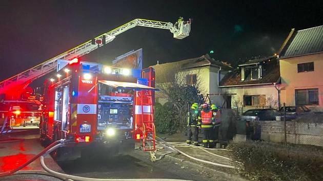 Požár rodinného domu v Pačlavicích na Kroměřížsku - 20. 2. 2022