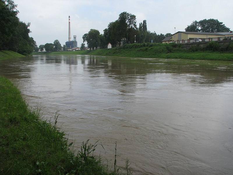 V Kroměříži byl ve čtvrtek před osmou hodinou ráno vyhlášen první stupeň povodňové aktivity.