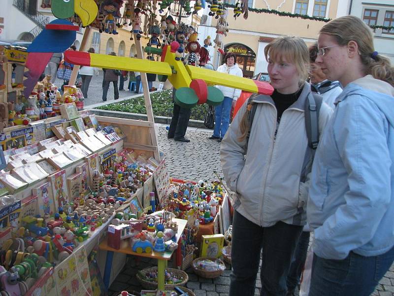 Jarmark lidových řemesel v Kroměříži. 