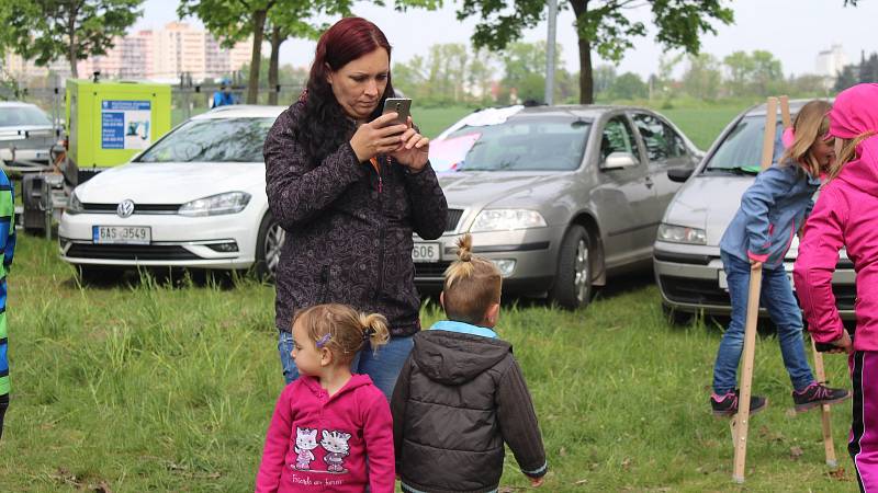 Závody dračích lodí v Kroměříži.