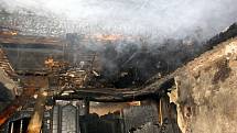 Požár domu v Chropyni
