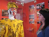 Opičí král, jedna z nejstarších a nejslavnějších čínských legend, doputovala z čínské Šanghaje také na Hanou, do Muzea Kroměřížska. K vidění je na výstavě, expozice nese název Opičí král – Expo 2010.