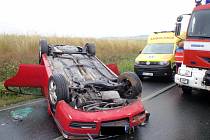 Tři zraněné si vyžádala nehoda osobního auta, ke které došlo v neděli po poledni nedaleko zlobické místní části Bojanovice.
