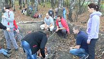 Příjemný nedělní výlet s rodinným centrem Knoflík si přišlo užít na dvacet členů centra.