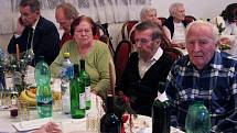Ve středu 15. prosince 2010 se v kroměřížském Klubu Starý pivovar konalo předvánoční posezení pro seniory.