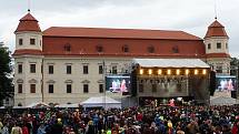 Festival Holešovská regata v zámeckém parku v Holešově.