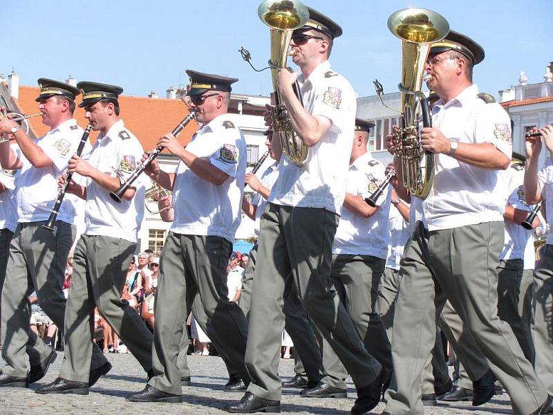 V Kroměříži se v sobotu 3. a v neděli 4. září konal Mezinárodní festival vojenských hudeb. Největším lákadlem byla turecká vojenská hudba Mehter.