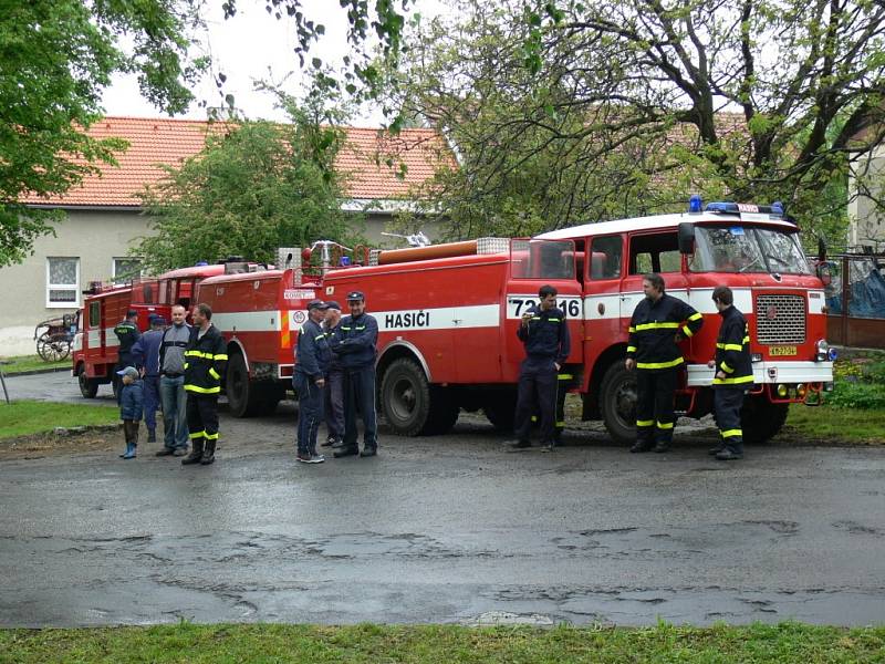 Sbor dobrovolných hasičů v Soběsukách oslavil v sobotu šedesát let od svého založení.