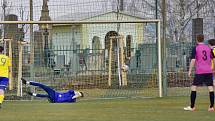 Fotbalisté Skaštic v generálce na start odvetné části divize E doma remizovali s lídrem krajského přeboru - Baťovem 3:3.