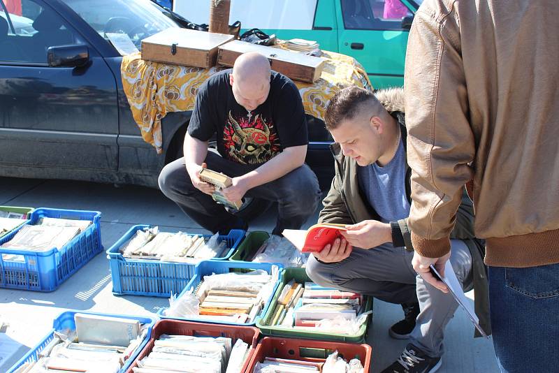 Auto moto burza a bleší trh na kroměřížském Výstavišti