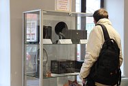 Výstava historických rádií ze sbírky Josefa Jonáška bude v galerii Informačního centra Hulín k vidění až do 28. března.