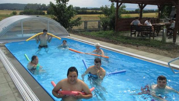 Domov pro osoby se zdravotním postižením Barborka má nový bazén