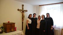 Řádové sestry z kroměřížského kláštera