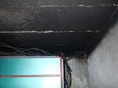 V hale dřevovýrobního podniku ve Skašticích hořela v pátek 24. března 2023 ráno elektroinstalace. Za požár mohla technická závada.