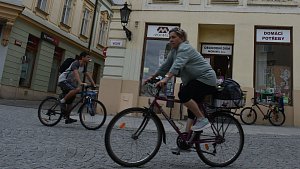 Cyklista v Kroměříži. Ilustrační foto