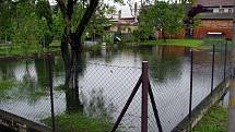 Z okresu Kroměříž jsou povodněmi v roce 2010 nejvíce zasaženy obce poblíž Chropyně. Například v Kyselovicích voda zatopila několik zahrad.