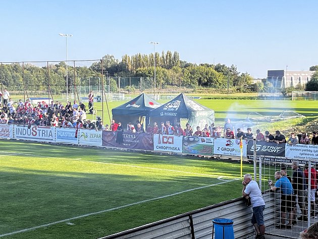 Souboj Slavií. Fotbalový svátek nabídlo v Kroměříži utkání 3. kola MOL Cupu mezi domácími Hanáky a Pražany.