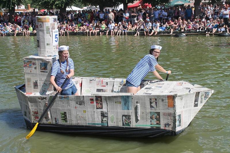 Holešovská regata 2016