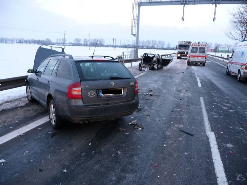 Tragická nehoda mezi Kroměříží a Hulínem. 