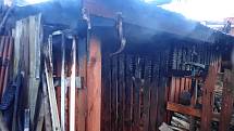 Požár tújí v Ludslavicích způsobilo domácí uzení