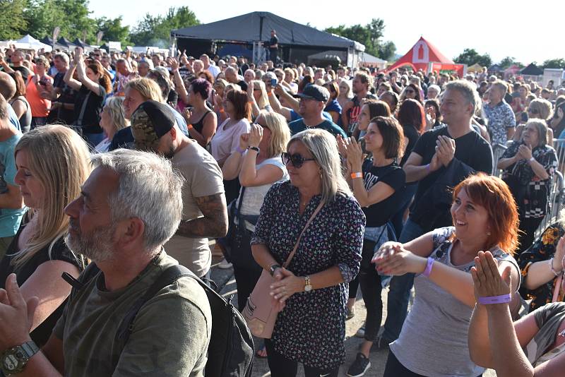 Music TON festival v Holešově. Pátek, 9. 7. 2021.