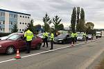 Policisté v Kroměříži a Cetechovicích uspořádali dopravně-bezpečnostní akci zaměřenou na řidiče aut s názvem Uzávěra komunikace - filtr.