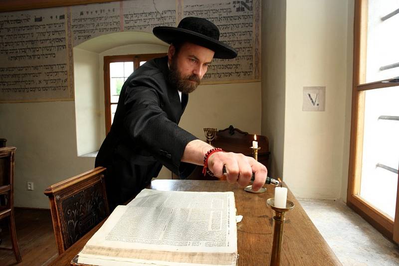 Studovna rabína Šacha v synagoze v Holešově.  Na snímku Vratislav Brázdil.